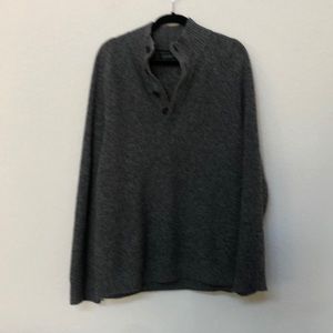 Gray Banana Republic Sweater